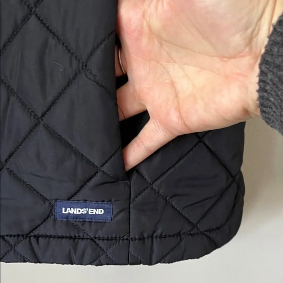 Lands' End Classic Black Quilted Vest - Picture 3 of 9